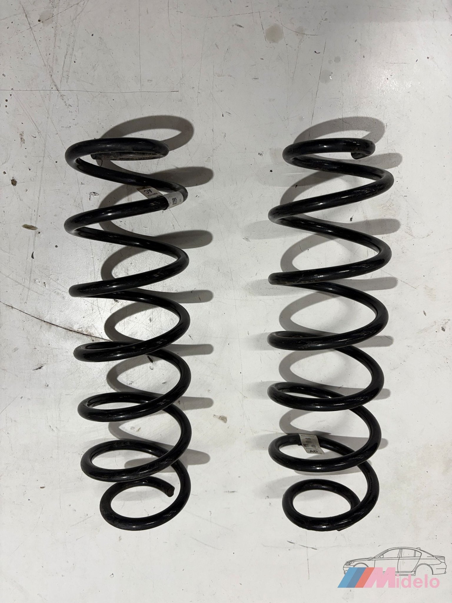 VW GOLF VIII SCHROEFVEREN L&R 5Q0511121AD, Auto-onderdelen, Ophanging en Onderstel, Gebruikt, -, Volkswagen, -
