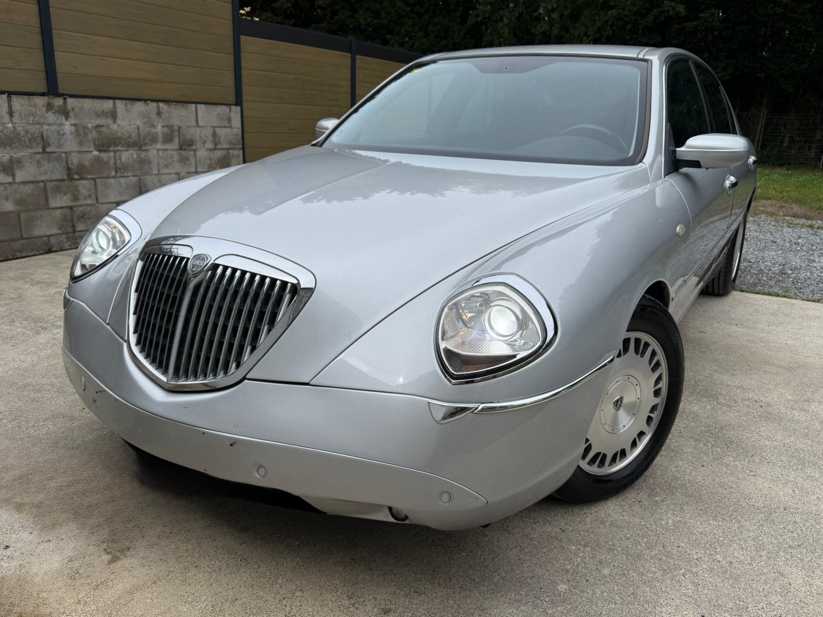 ✅Lancia Thesis🔥2,4Jtd 185Ch🔥110475km👌Extra FullOptions, Autos, Lancia, Entreprise, Achat, Thesis, ABS, Airbags, Air conditionné