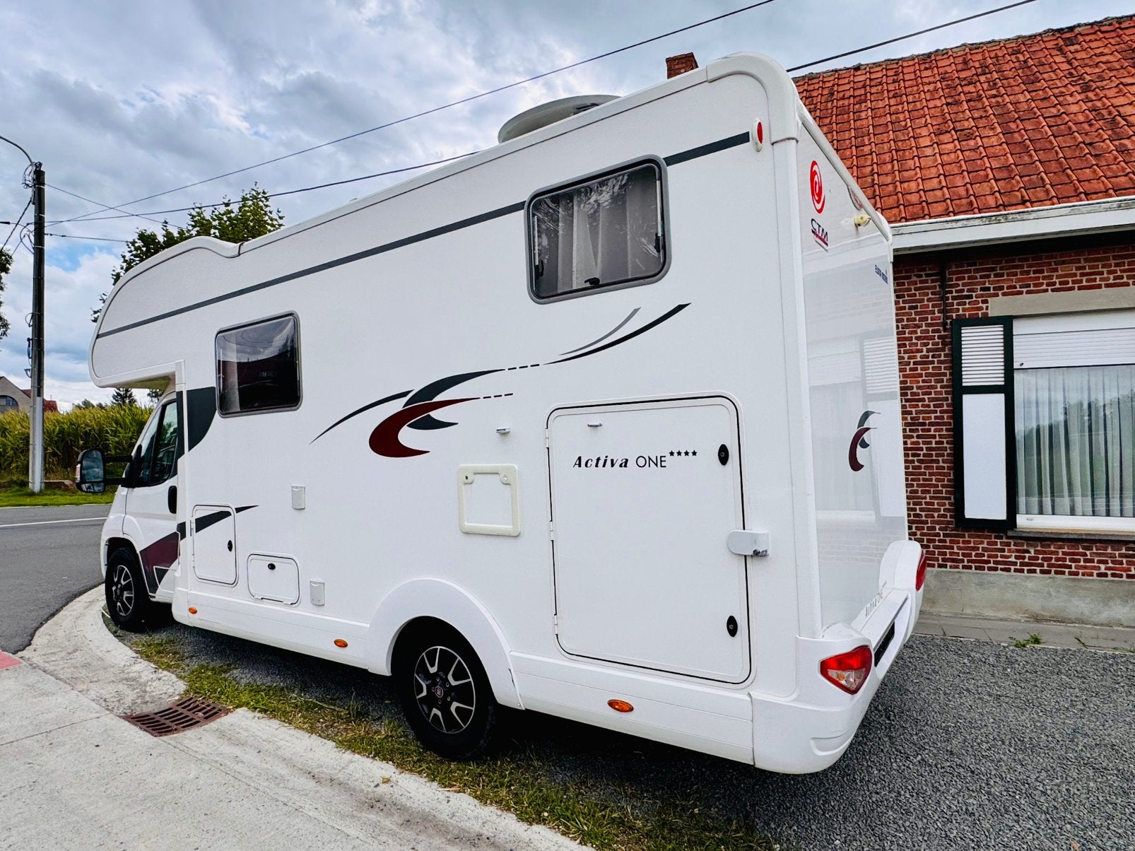 FIAT EURAMOBIL 2016 ACTIVE ONE ️ ️ ️ ️, Caravans en Kamperen, Alkoof, Fiat, Bedrijf, Elektrische ramen