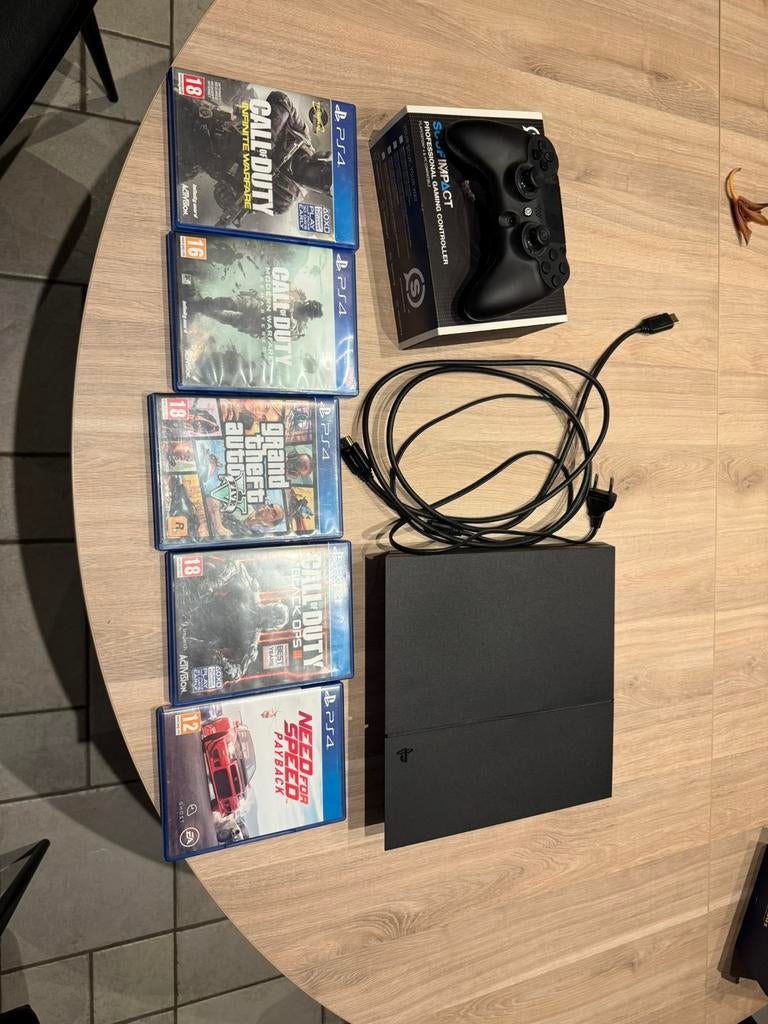 Playstation 4 met scuf controller +8 games, Games en Spelcomputers, Ophalen, 1 TB, Met 1 controller, Original