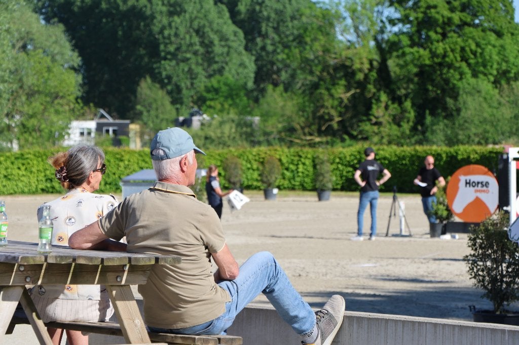Piste huren (paard - Roosdaal/Strijtem), Dieren en Toebehoren, Stalling en Weidegang, Stalling, 2 of 3 paarden of pony's
