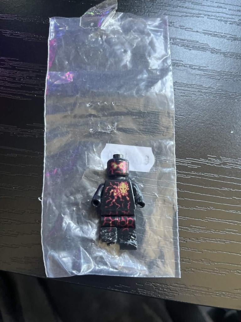 Ninjago Verbrande NRG Cole ( GEZICHT PERFECT CONDITIE ), Enlèvement ou Envoi, Utilisé, Briques en vrac, Lego