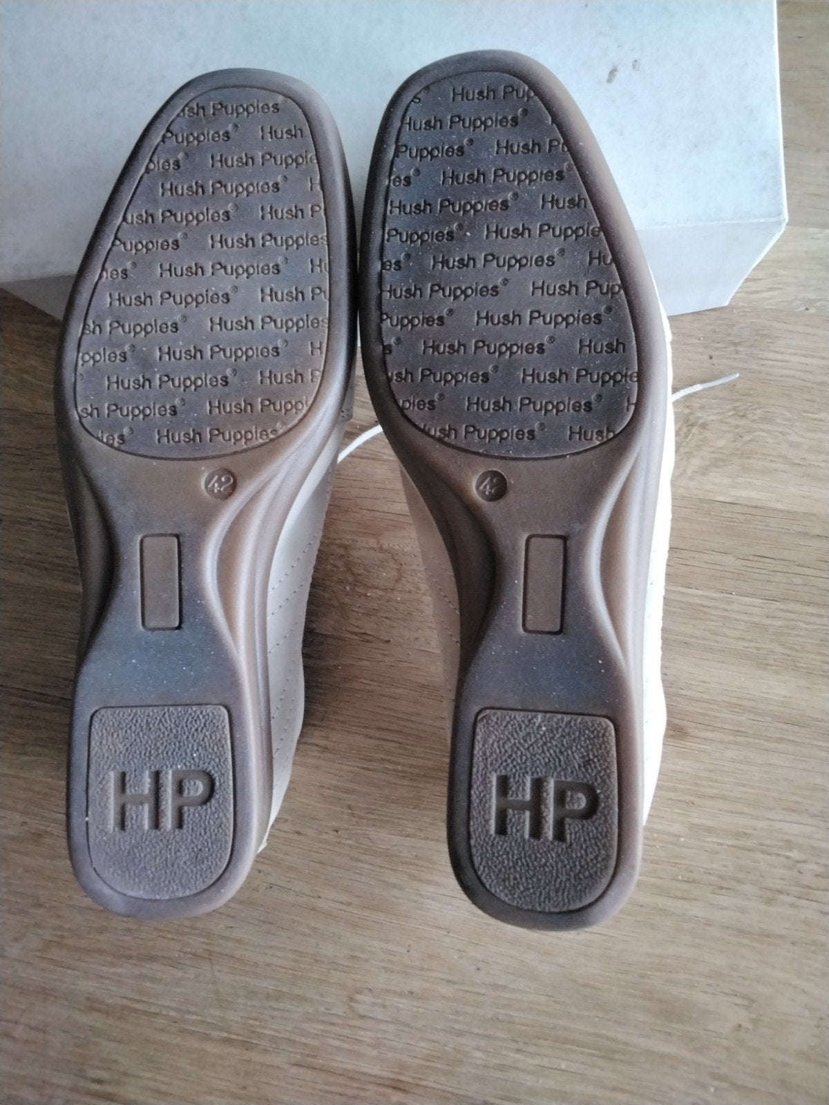 damesschoenen cash te betalen, Hush Puppies, Enlèvement, Comme neuf, Beige