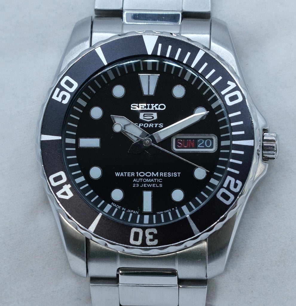 Seiko 5 Sports SNZF17 Urchin Automatique 7S36, Enlèvement ou Envoi