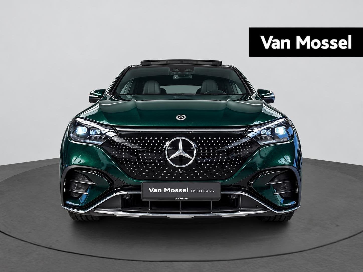 Mercedes-Benz EQE SUV 300 AMG LINE + PANO DAK + HEAD UP + BU, Auto's, Automaat, Gebruikt, 195 kW, 96 kWh