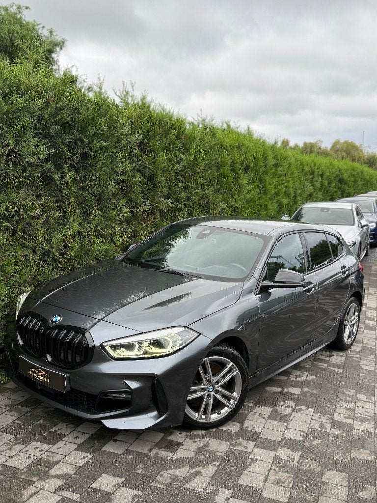 OPTION COMPLÈTE DU PACK BMW 118I M, Argent ou Gris, Achat, Euro 6, Entreprise