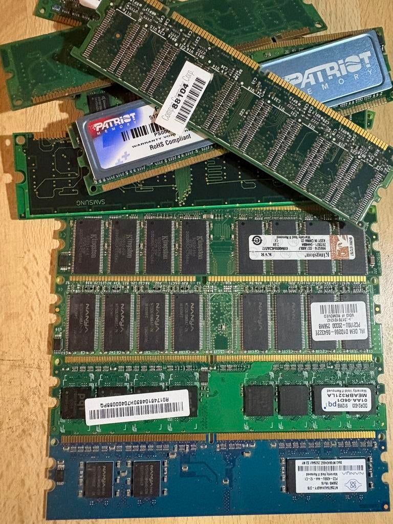 Tekoop, Computers en Software, RAM geheugen, Ophalen, Zo goed als nieuw, DDR
