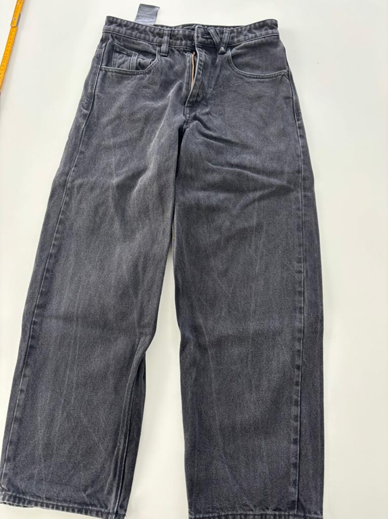 Volcom baggy jeans maat 26/28? Lengte 95cm, Kleding | Dames, Spijkerbroeken en Jeans, Ophalen, Zo goed als nieuw