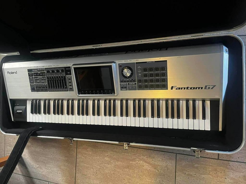 Roland fantom g7+l’extension arx EP, (piano)., Musique & Instruments, Claviers, Roland, Enlèvement