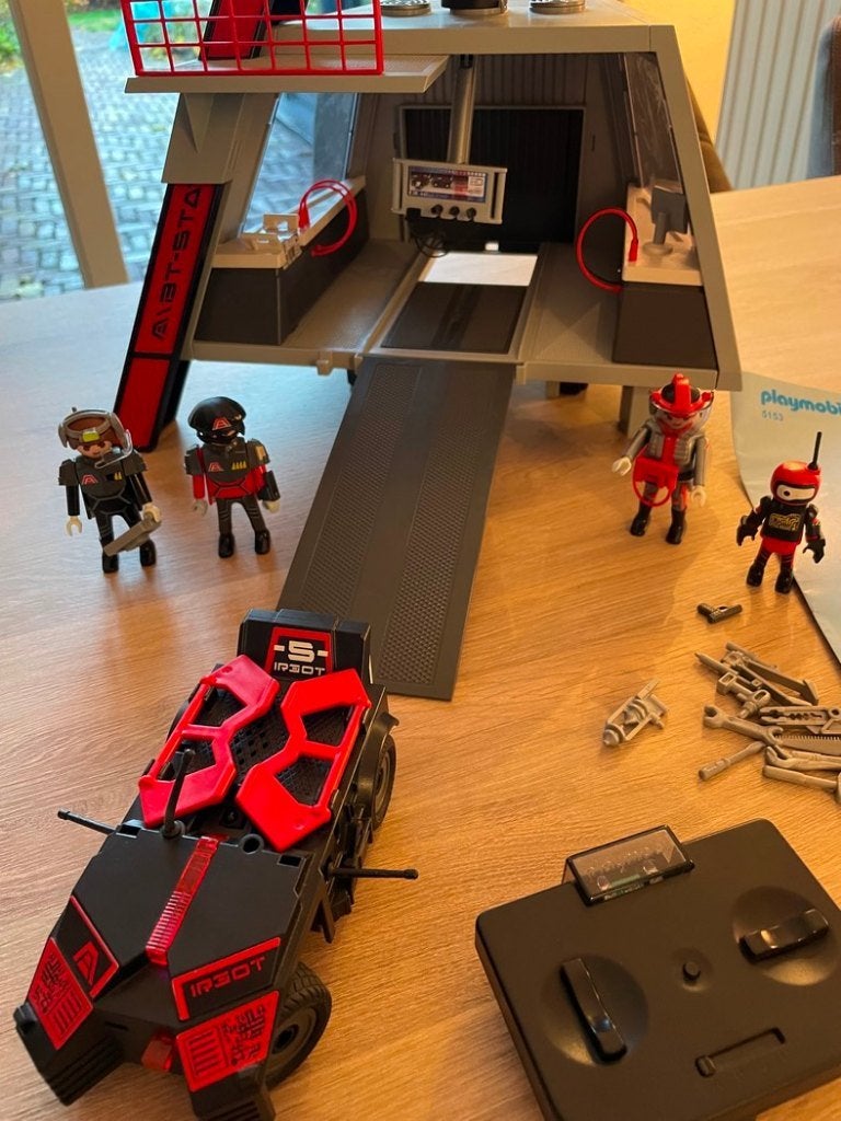playmobil playdarksters ruimtestation, Kinderen en Baby's, Speelgoed | Playmobil, Ophalen of Verzenden, Voertuig
