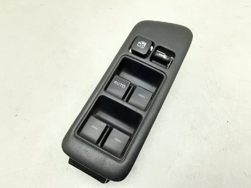 RAAMSCHAKELAAR Nissan Maxima QX (A32) (|254013L200|), Gebruikt, Nissan