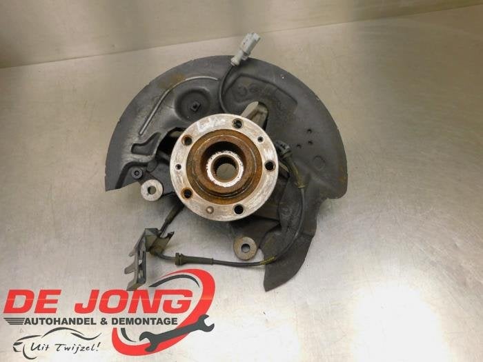 Fusee links-voor van een Peugeot 3008, Gebruikt, -, -, Ophalen of Verzenden