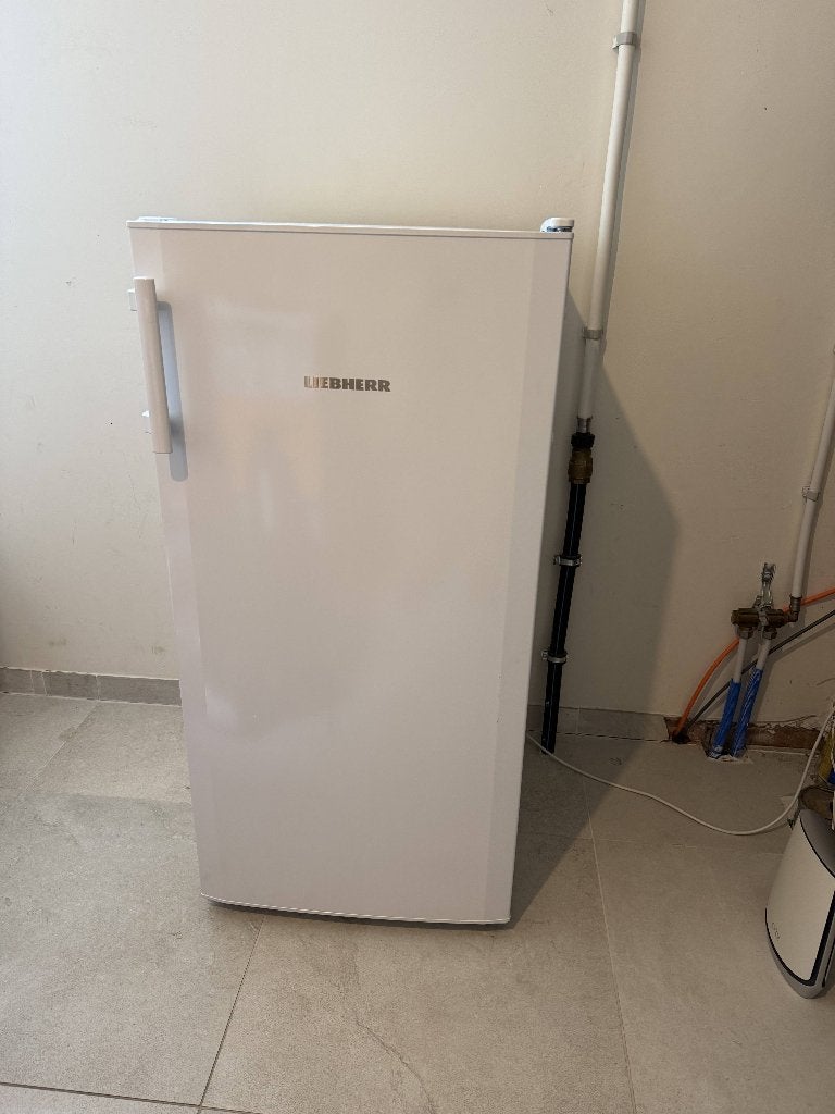 Ijskast Liebherr KE 2350, Elektronische apparatuur, Koelkasten en IJskasten, Zonder vriesvak, 200 liter of meer, Zo goed als nieuw