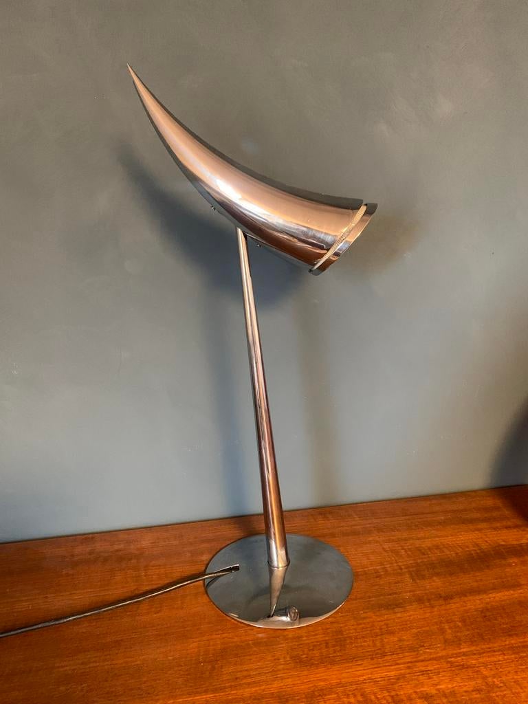 Flos Starck lamp, Enlèvement