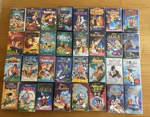 32 DISNEY videos + 21 oa: Dreamworx, Warner Br. 53st. samen, Enlèvement ou Envoi, Comme neuf, Film pour enfants, VHS