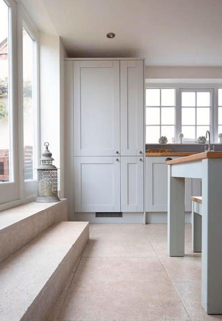 OFFRE ! Les sols en carrelage CHATEAU CLASSIC sont également, Enlèvement, Calcaire