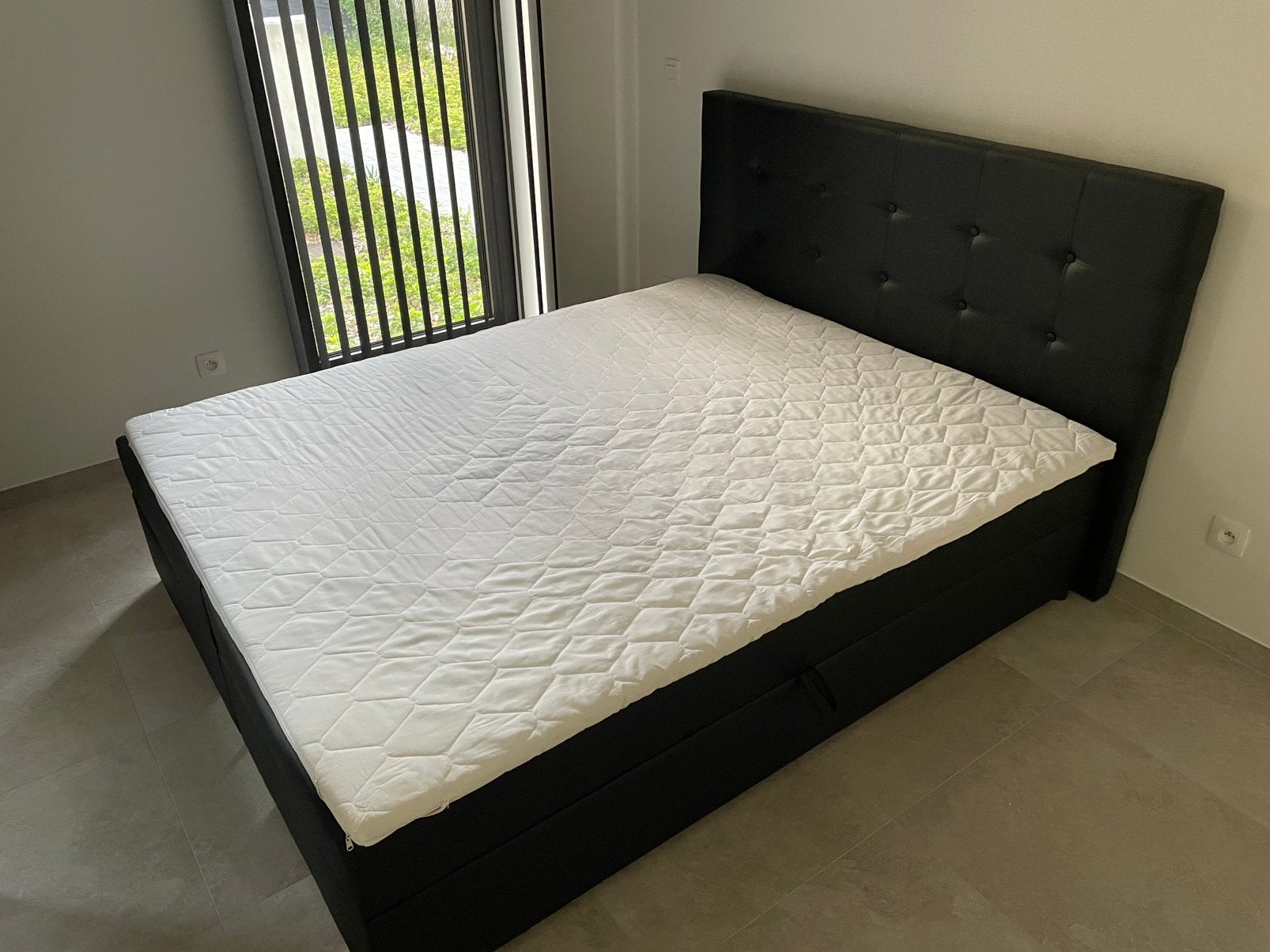 Zeer mooie boxspring in lederlook, Ophalen