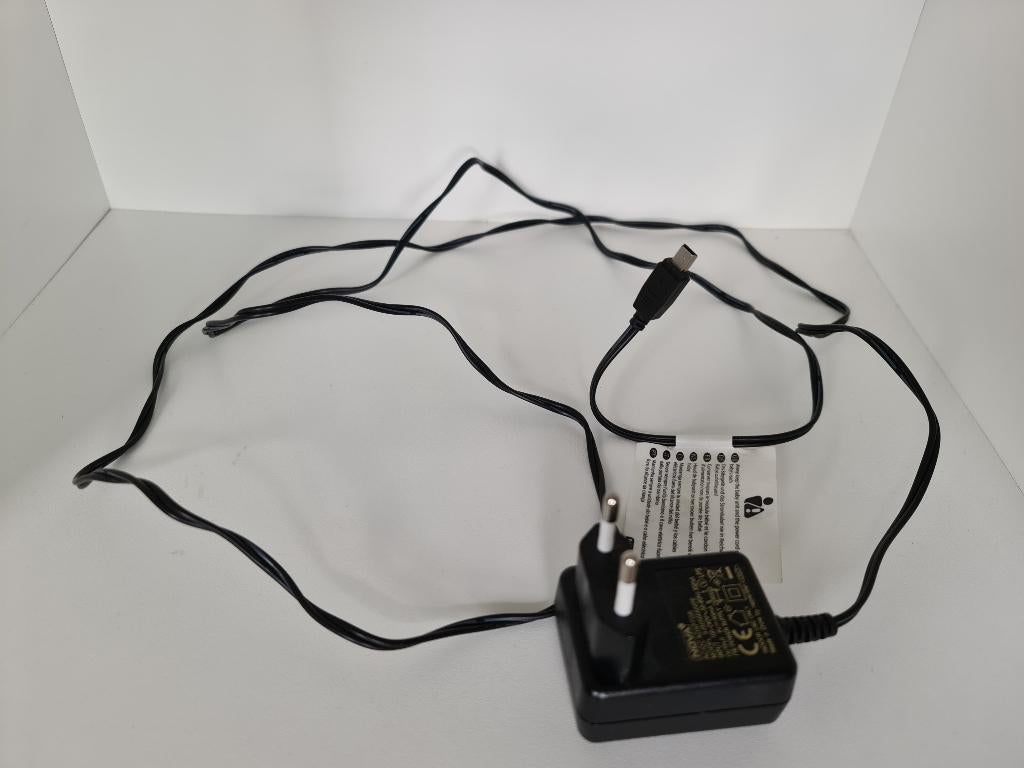 Oplader, stekker, muur Lader, usb Nova, Ophalen, Zo goed als nieuw, Accessoires