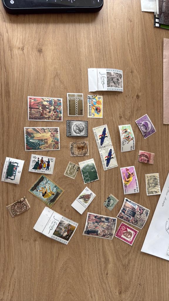 Postzegels verzameling 4, Ophalen