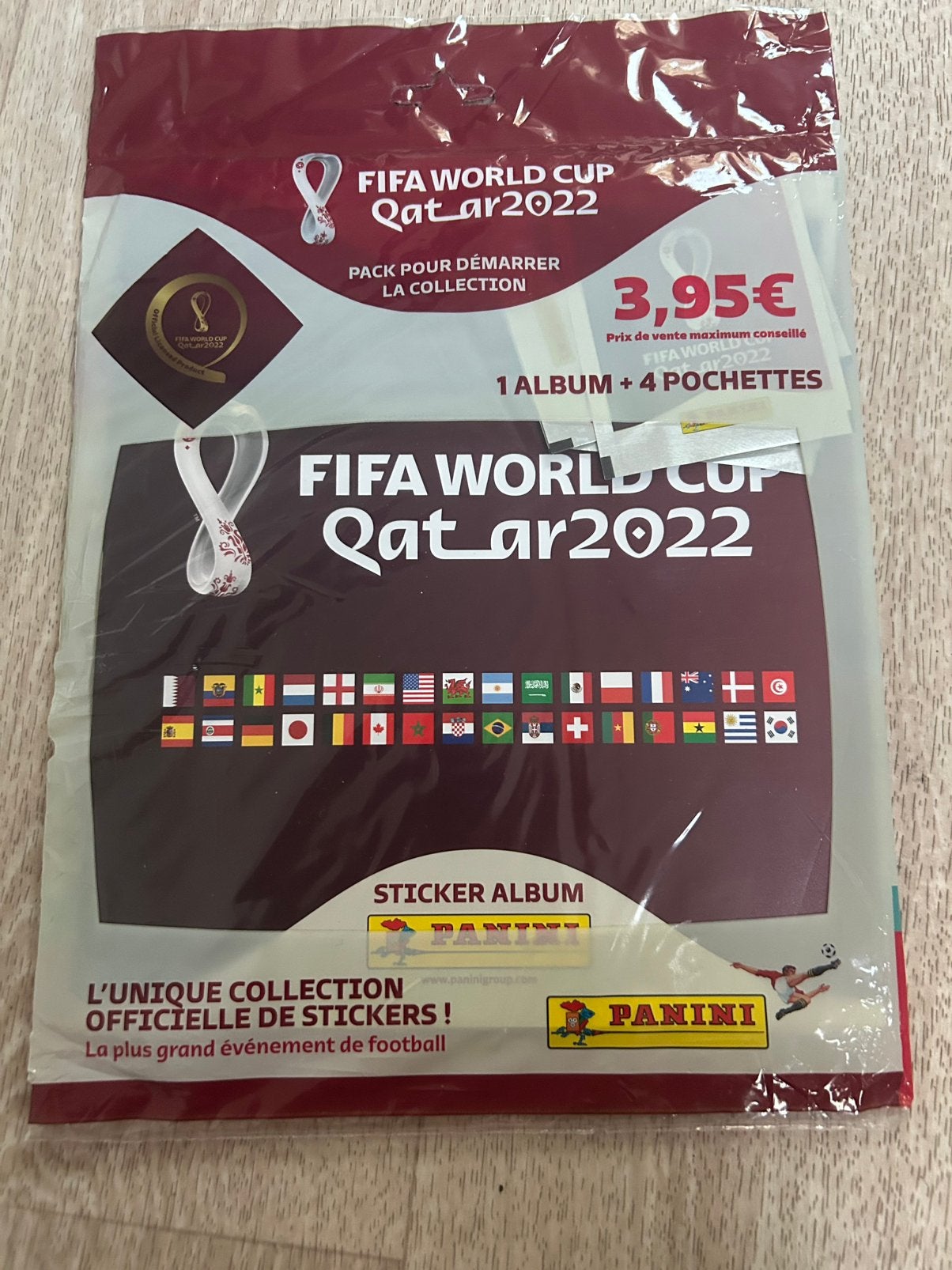 Panini WK 2022 leeg album met 4 zakjes, Ophalen of Verzenden, Zo goed als nieuw, Boek of Tijdschrift