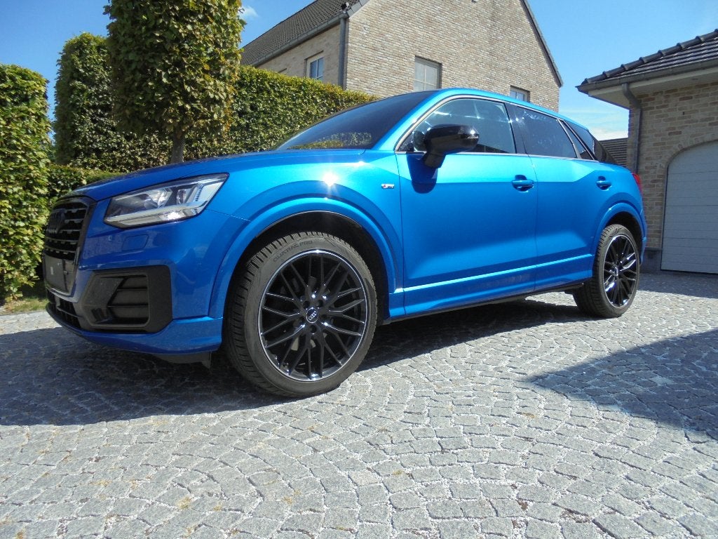 AUDI Q2 150pk S-TRONIC/ S-LINE /SPORTZETELS/NAVI/19"ALU, Auto's, Audi, Multifunctioneel stuurwiel, Blauw, Leder en Stof, 5 zetels