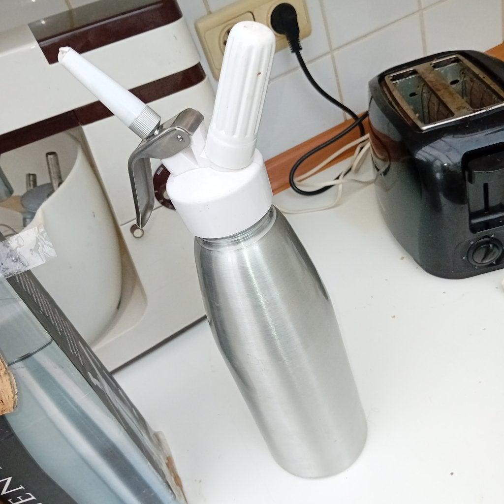 Siphon chantilly 1 litres, Enlèvement
