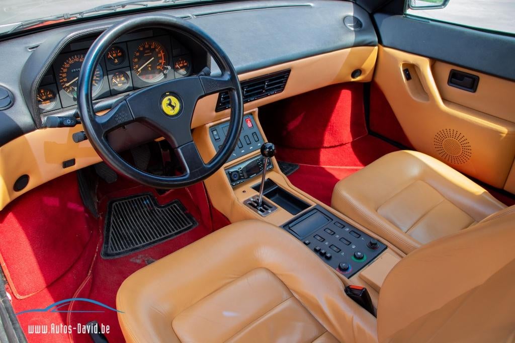 Ferrari Mondial T Coupé 3.4 V8 Manueel / 4 ZITPL / HISTORIEK, Auto's, Achterwielaandrijving, Elektrische ramen, Leder, Bedrijf