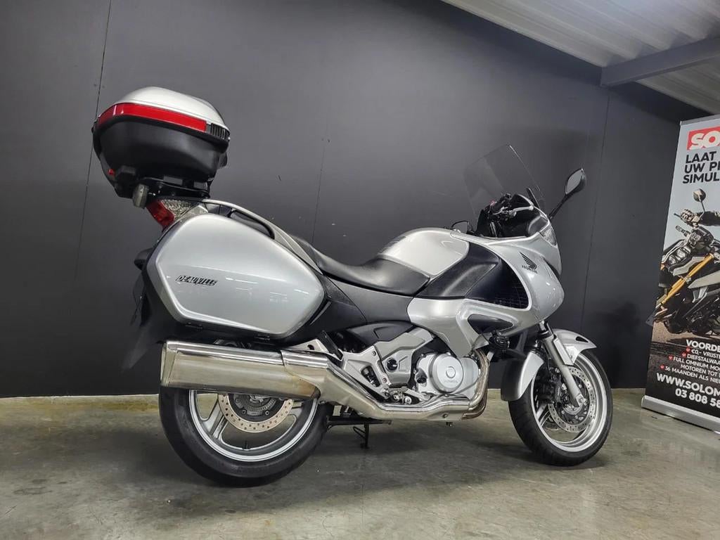 Honda NT 700 Deauville budgetvriendelijke toptourer, Motoren, 700 cc, Bedrijf, Meer dan 35 kW, Overig