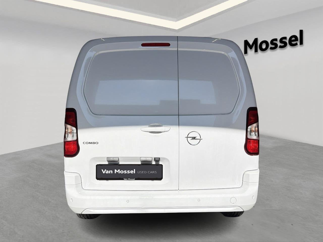 Opel Combo 1.5 Turbo 96kW Aut. Heavy L2H1, Achat, https://public.car-pass.be/vhr/9b3f2a17-47b6-4823-bfd6-990f0b7b9bec, 4 portes