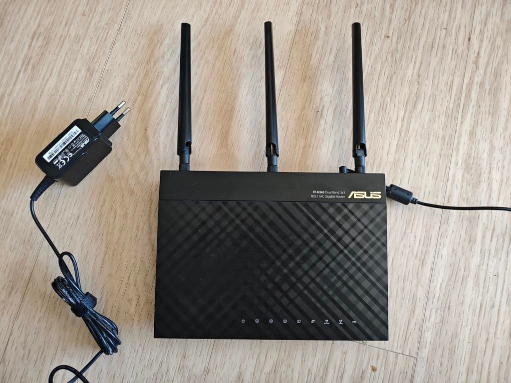 Router Asus rt-ac66u, Ophalen of Verzenden, Router
