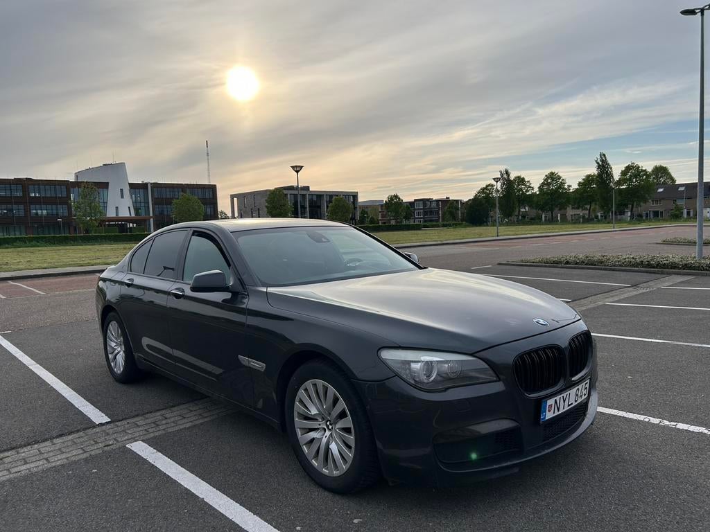 BMW 730i LPG N52, Auto's, Achterwielaandrijving, Lichtsensor, Leder, 5 zetels