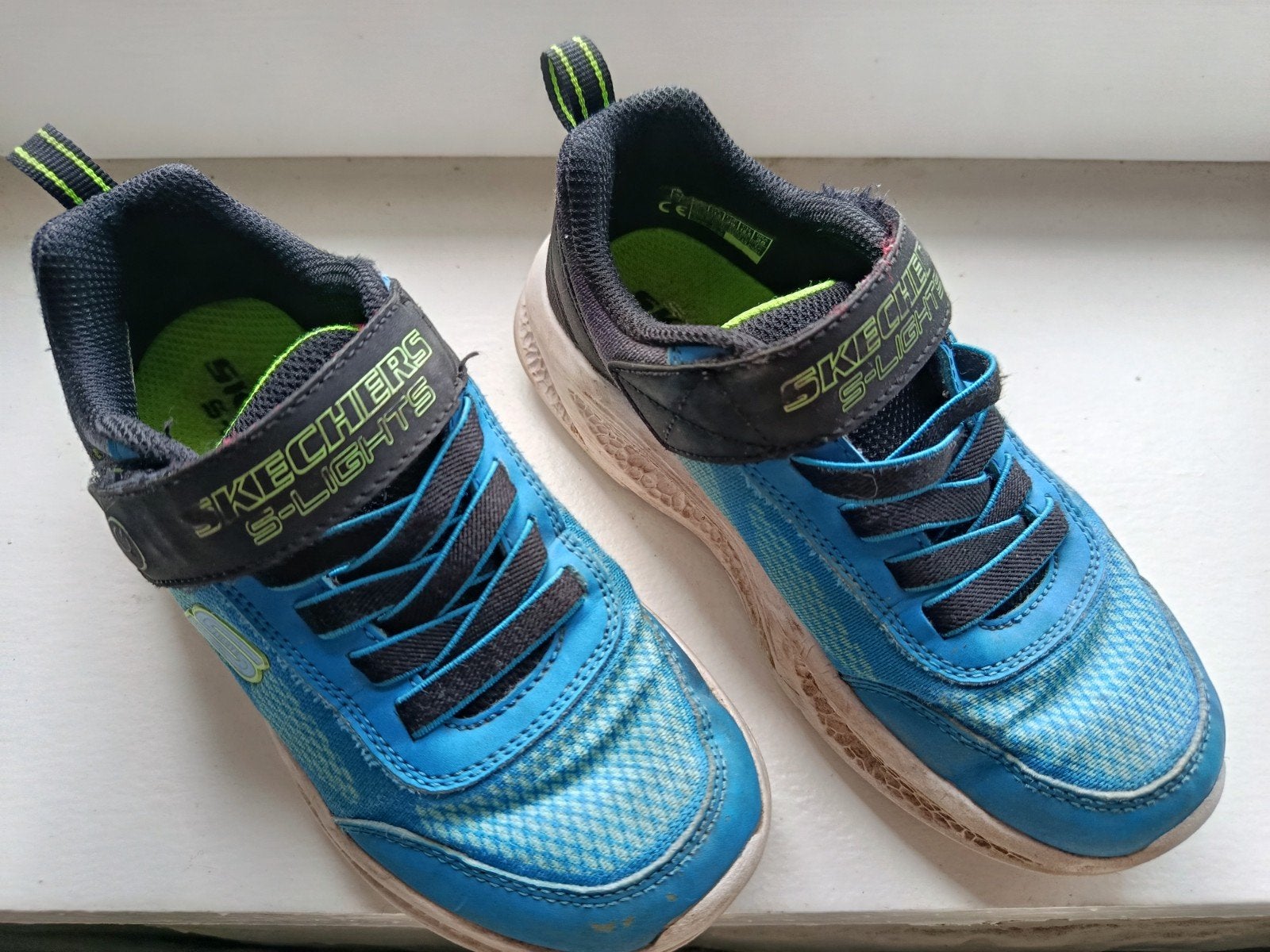 kinderschoenen Skechers mt 29, Enfants & Bébés, Vêtements de bébé | Chaussures & Chaussettes, Enlèvement