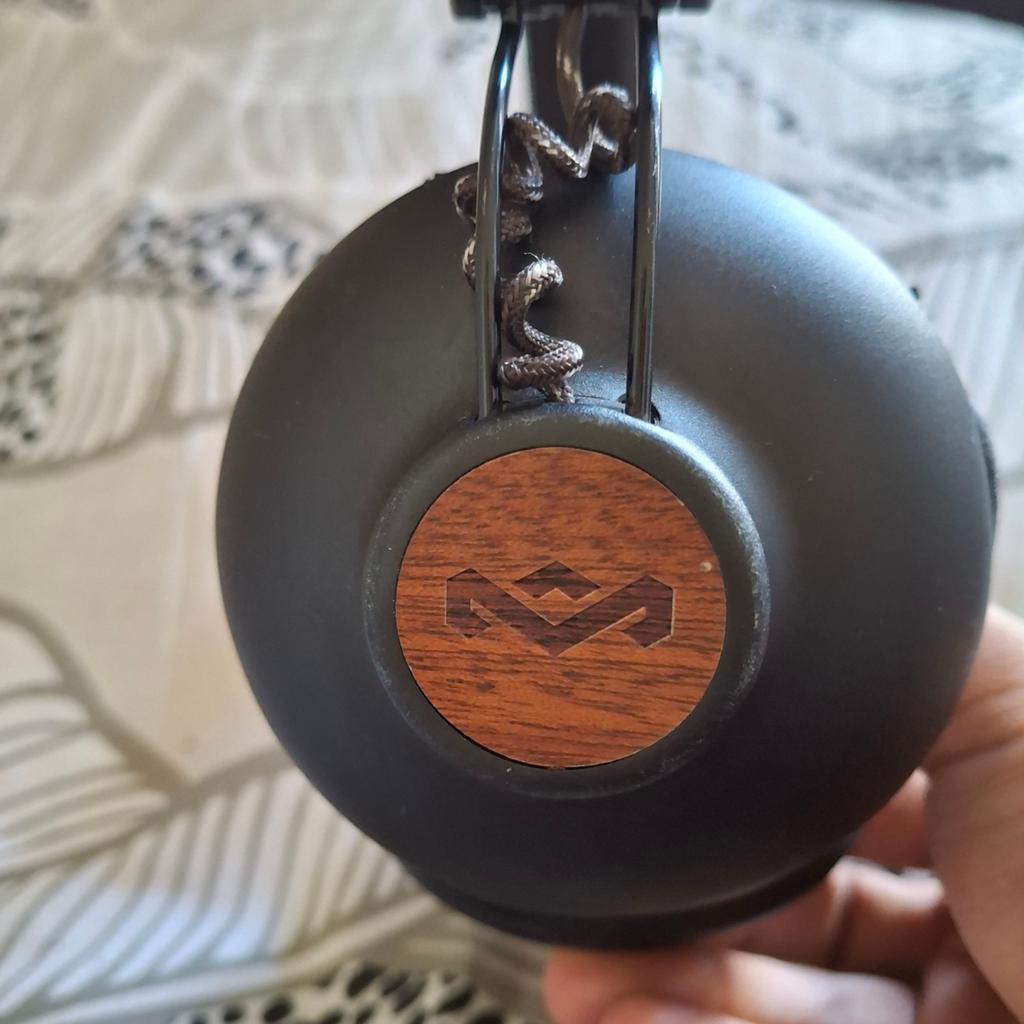 hoofdtelefoon House of Marley bluetooth, Ophalen