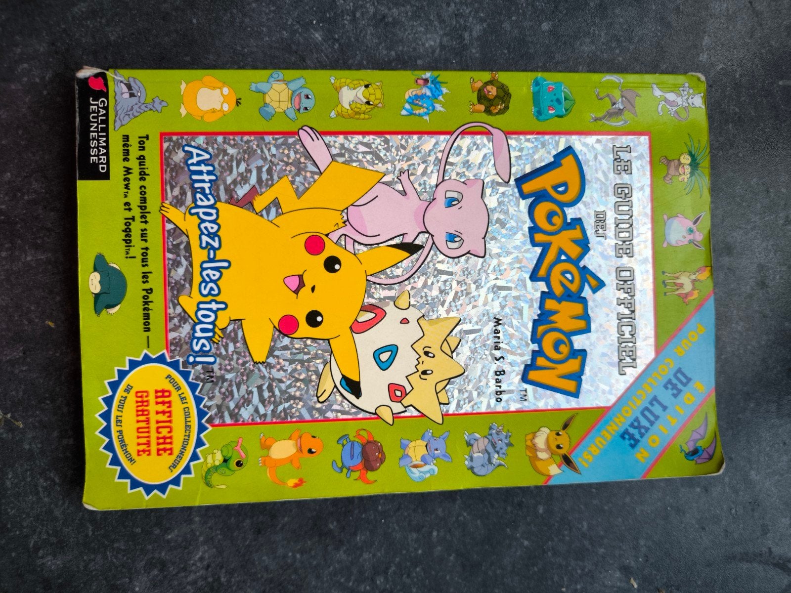 Le guide des pokémons, Ophalen of Verzenden, Gebruikt, Boek of Catalogus