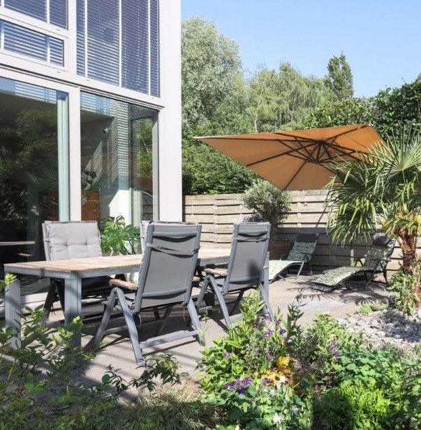 Tuintafel alu en teack met 4 relax stoelen, Ophalen