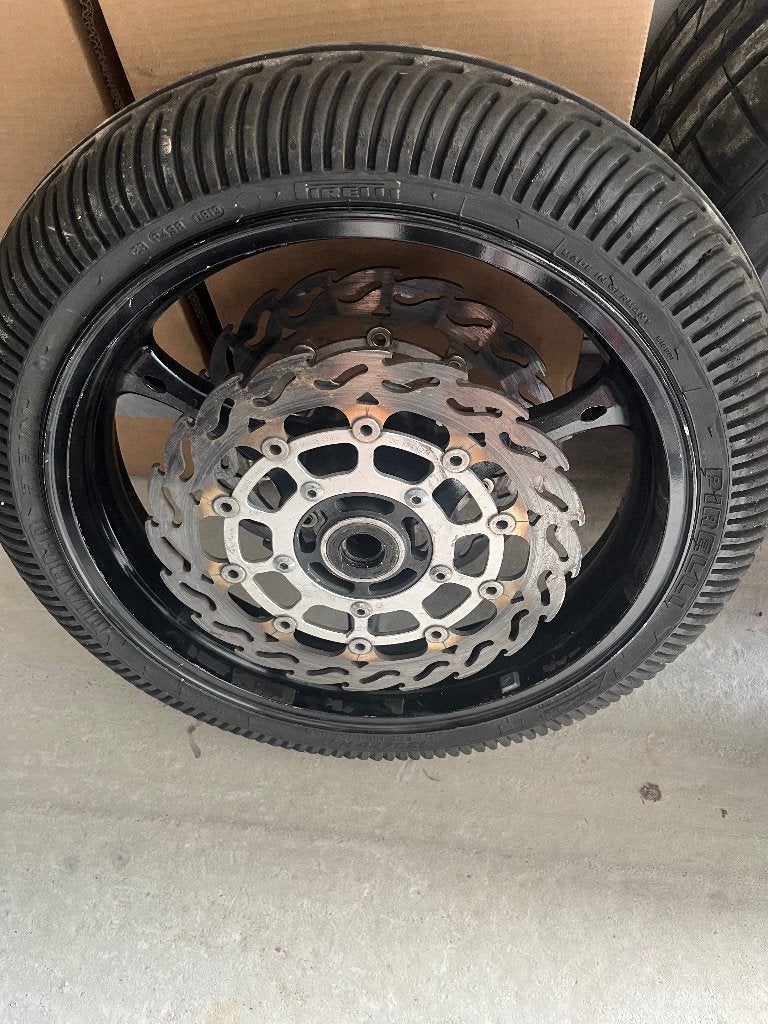 Set velgen Suzuki gsx-r1000, Ophalen, Gebruikt