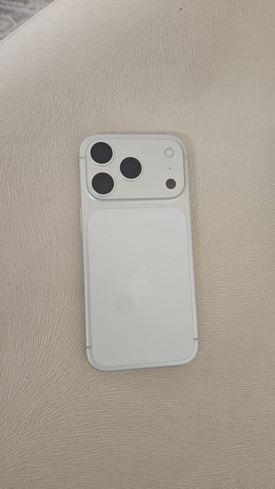 Iphone 17 pro 256 GB, Enlèvement, Comme neuf, IPhone 17, Gris