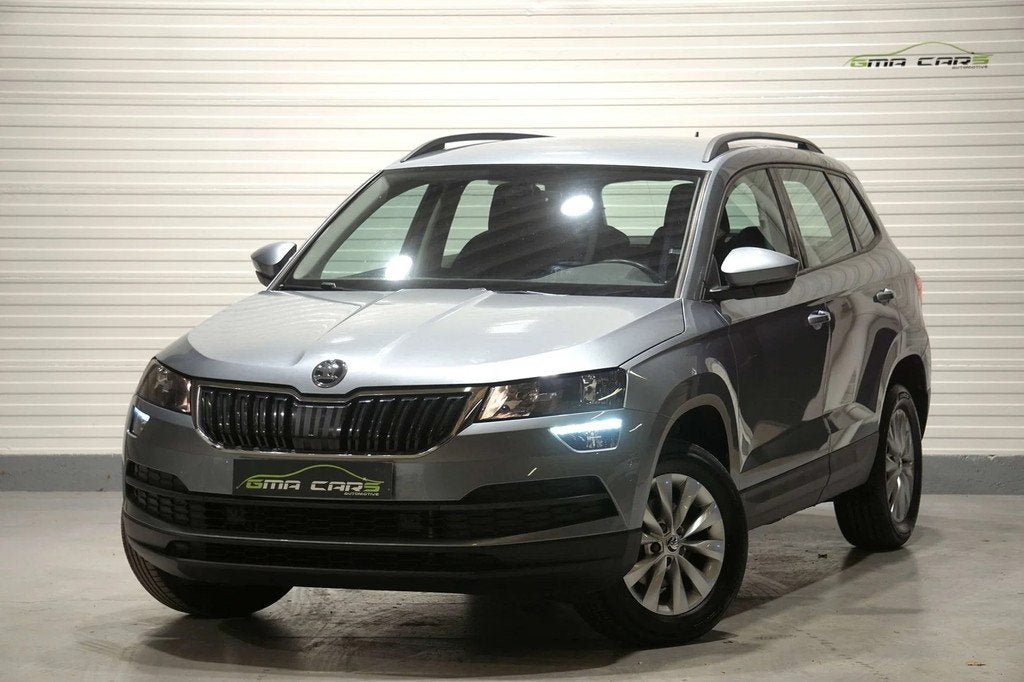 Skoda Karoq Karoq 1.6 CR TDi Aut-Navi-Airco-PDC-Cam-Garantie, Autos, Argent ou Gris, Achat, Euro 6, Entreprise
