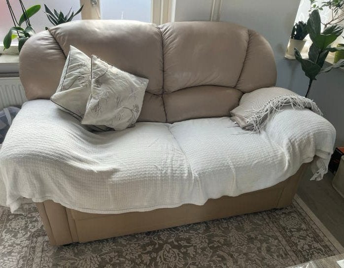 Verzorgde bankstel beige kleur, Ophalen, Zo goed als nieuw, Leer