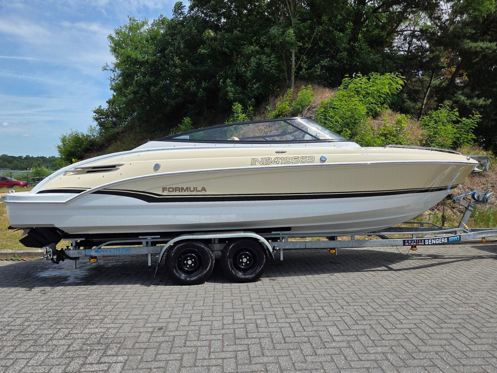 Formula 240 - prachtige boot, Watersport en Boten, Speedboten, Ophalen