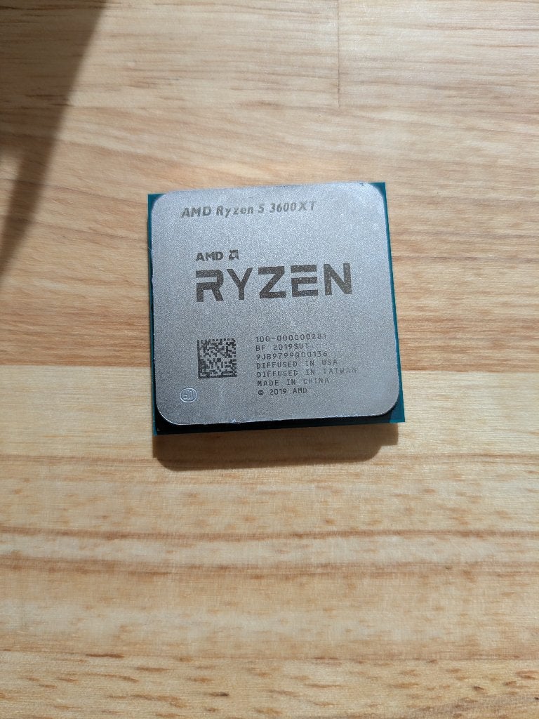 AMD Ryzen 5 3600XT (+ Wraith cooler), Computers en Software, Processors, Ophalen, 6-core, AMD Ryzen 5, Zo goed als nieuw