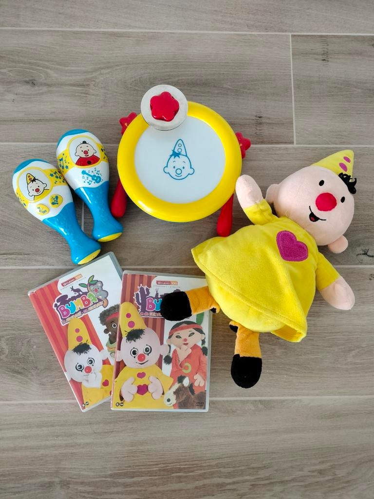 Pakket Bumba dvd / pop / trommel / sambaballen, Kinderen en Baby's, Ophalen