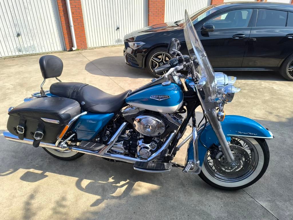 Harley Davidson road king classic bj 2001, Particulier