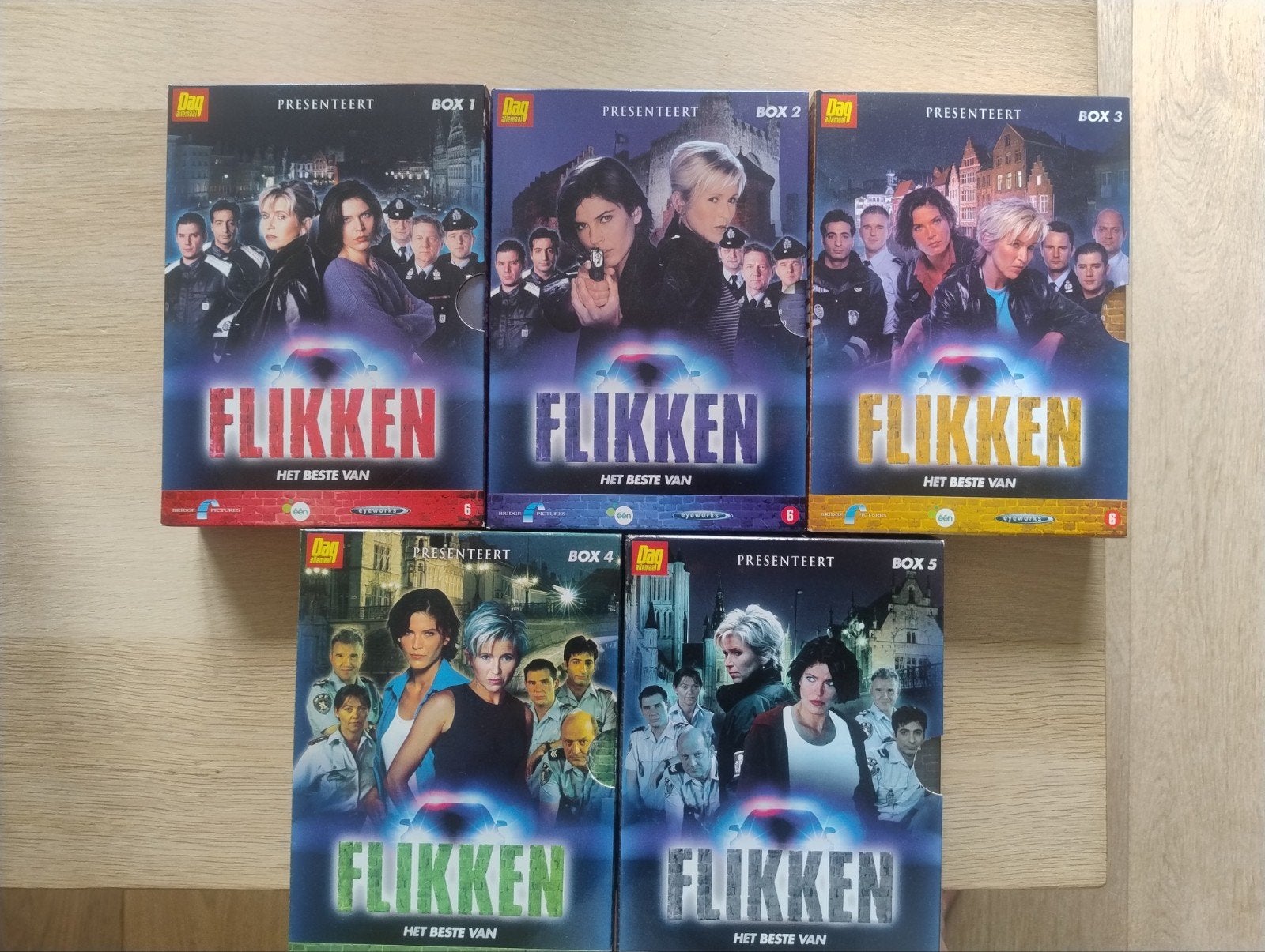 Dvd boxen Flikken, Ophalen