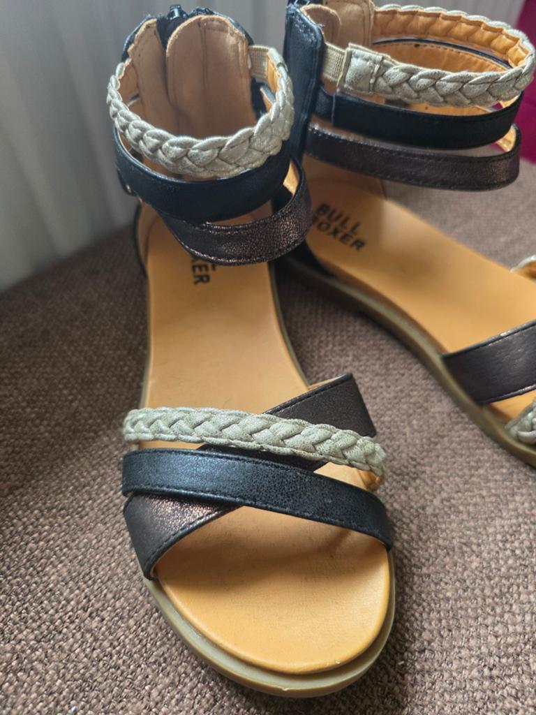 Mooie sandalen bull boxer, Kleding | Dames, Schoenen, Espadrilles, Bull boxer, Zwart, Ophalen of Verzenden