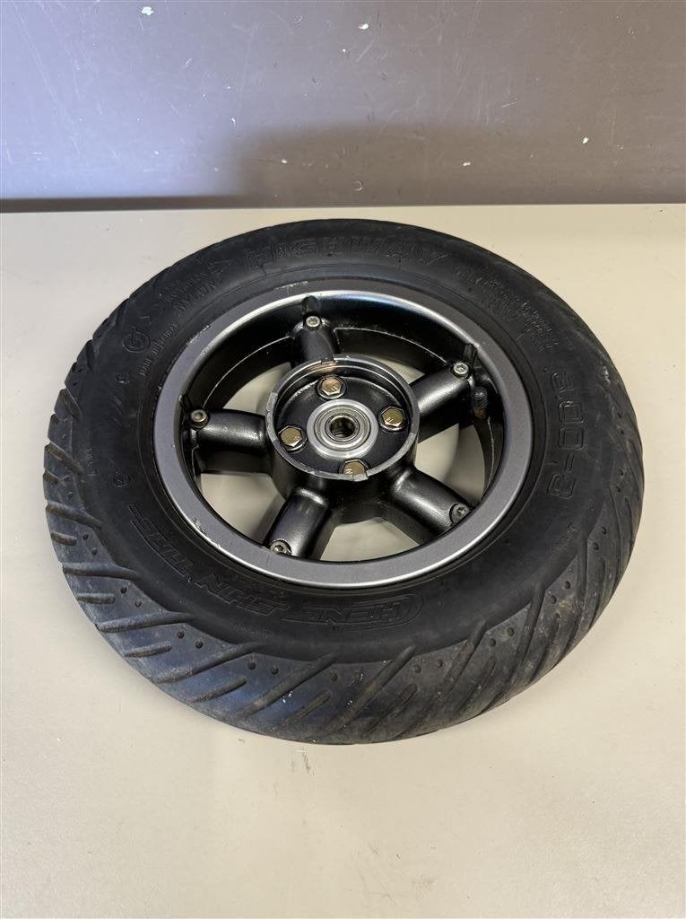 Shoprider Cordoba voorwiel 3.00-8, Motoren, Accessoires | Overige, Ophalen of Verzenden, Zo goed als nieuw