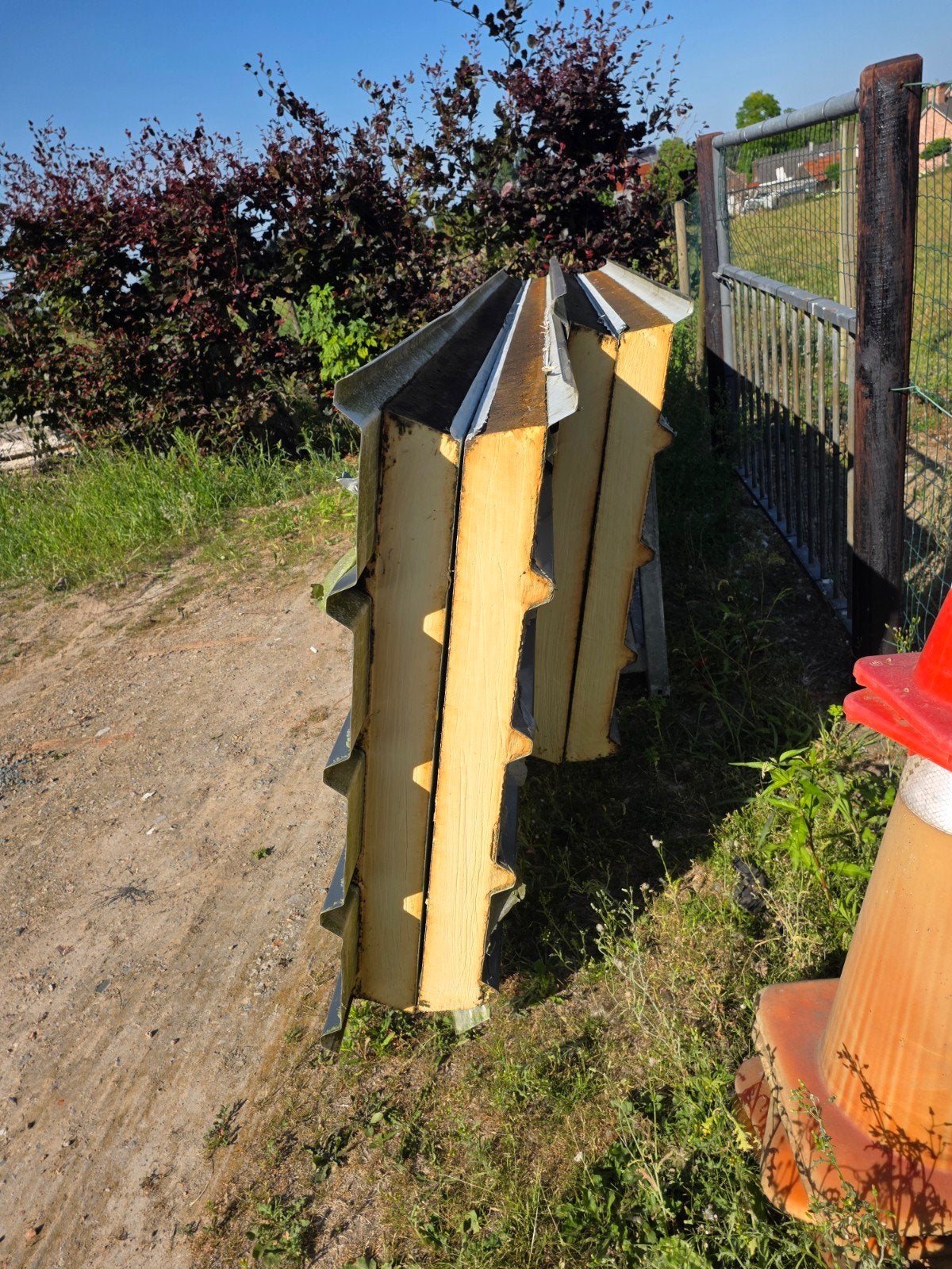 4 ecopanelen (dakplaten) met 10cm isolatie antraciet kleur
2, Ophalen, Nieuw