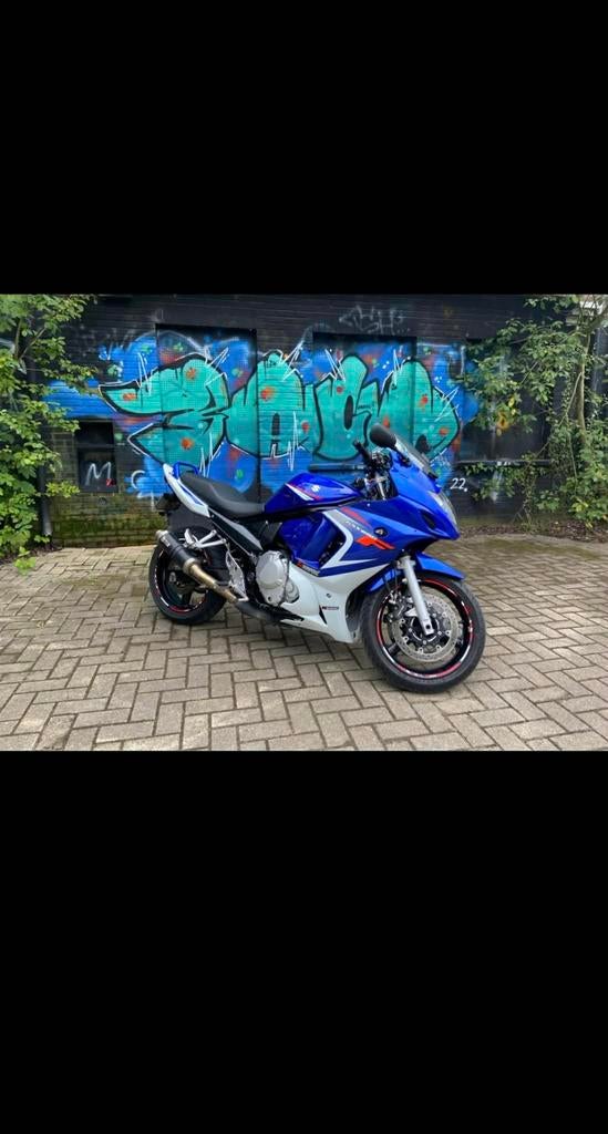 Suzuki GSX F 650, Motos, Enlèvement