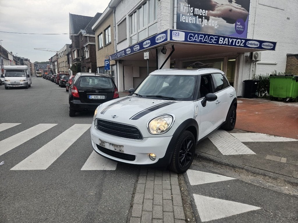 Mini countryman 1.6 benzine met panodak,airco, wordt gekeurd, Auto's, Voorwielaandrijving, Stof, 72 kW, Wit