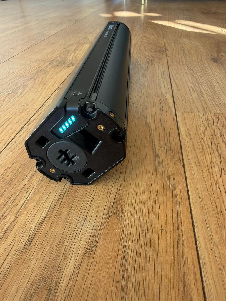 Bosch PowerTube 500 Smart System (Verticaal) BBP3751, Vélos & Vélomoteurs, Accessoires vélo | Batteries de vélo, Comme neuf, Envoi